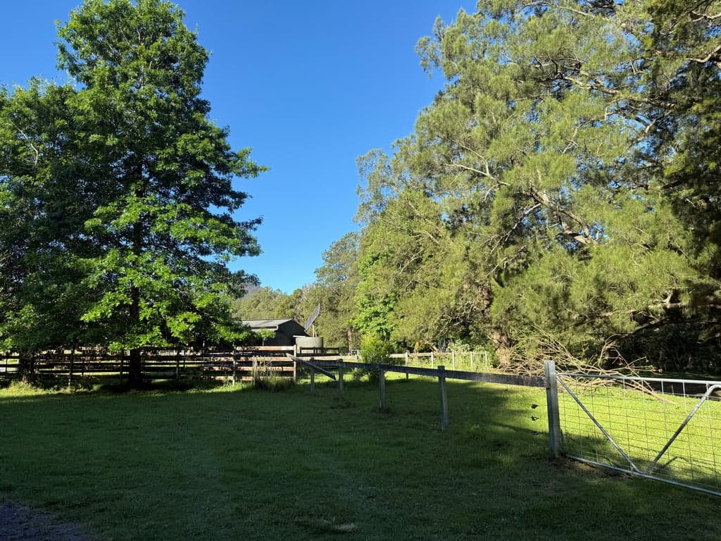 Farm Stay at Ferncroft Farm Tiny Home and Horse Stay, Wattamolla, NSW (photo 4)