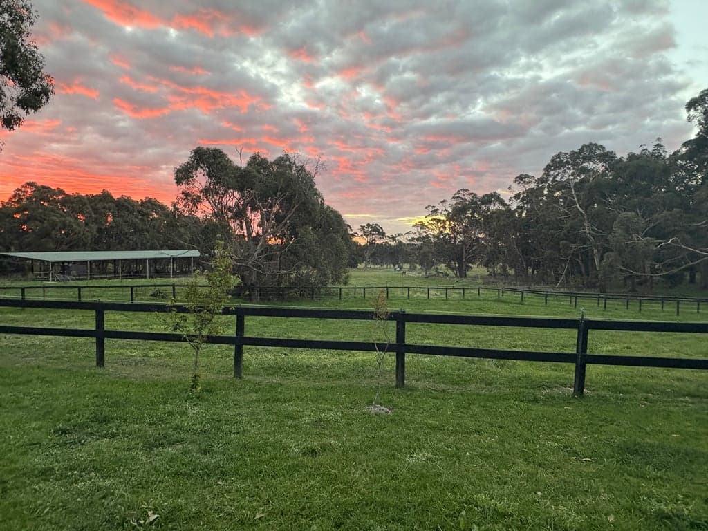 Farm stay with access to trail riding, Woodend, VIC (photo 2)
