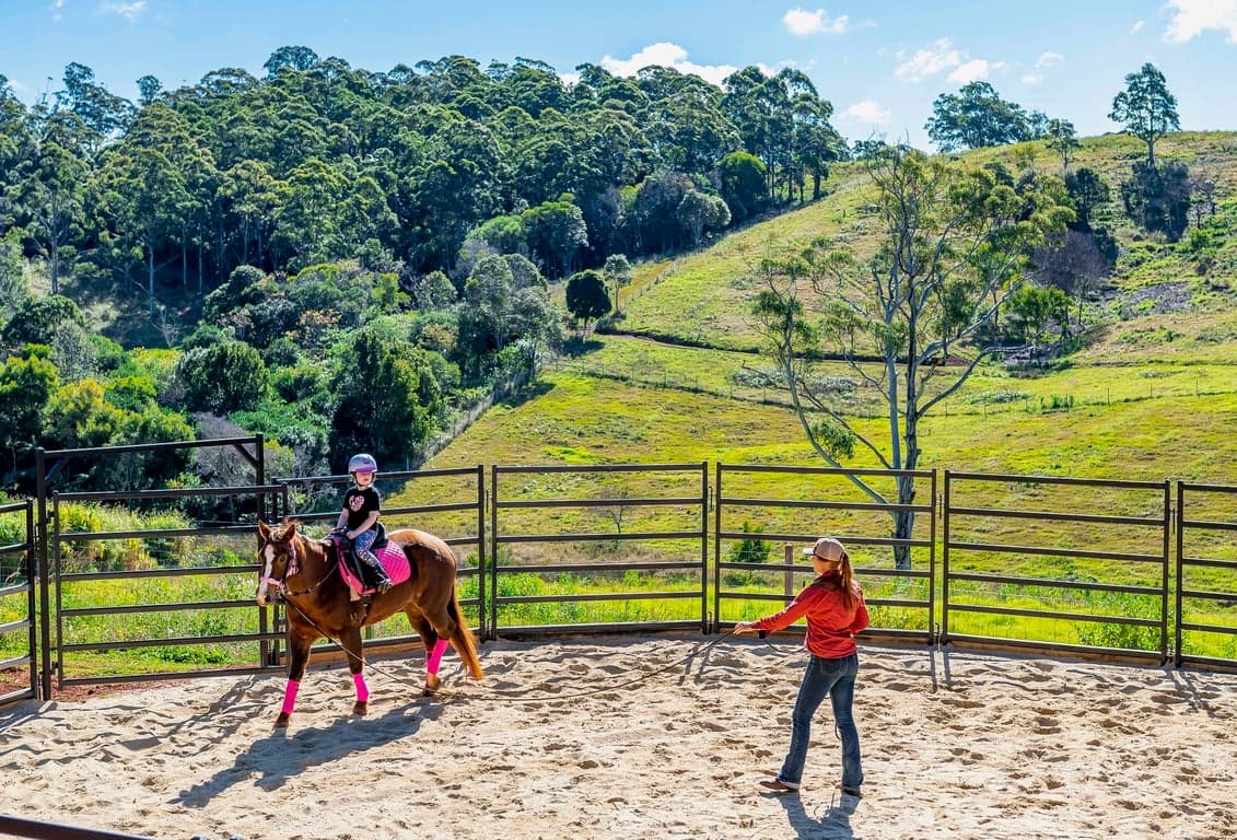 Thumbnail 2 of Stay 'n' Ride at Doomben Ridge farm House!