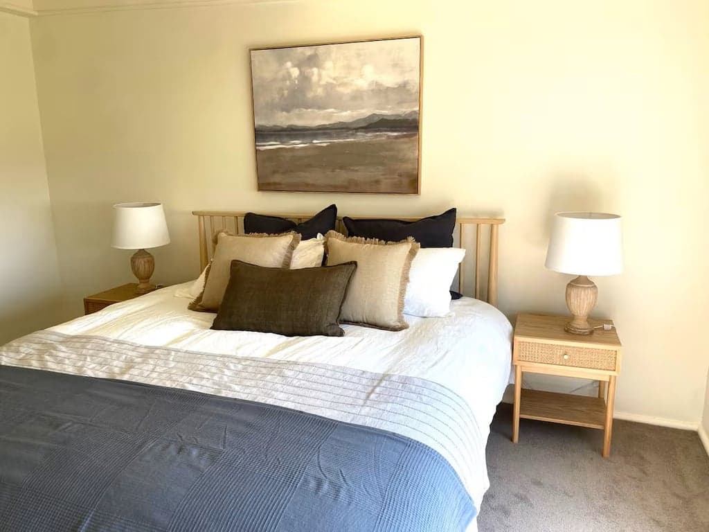 Farm Stay at Cosy Farm Cottage with room for your horses, Sutton Forest, NSW (photo 2)
