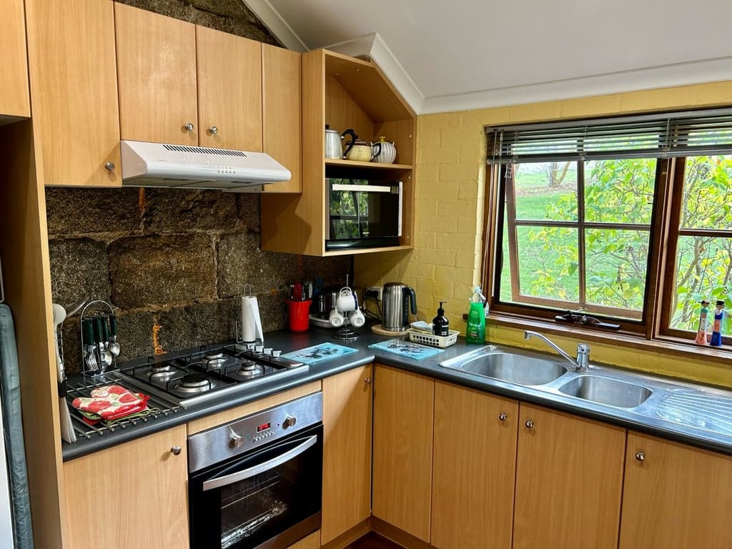 Farm Stay at Cottage stay where your horse is welcome, Cooma, NSW (photo 9)