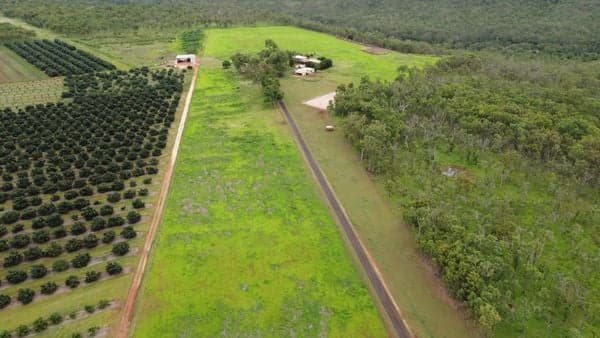 Farm Stay at Stay at a Working Equestrian Centre, Mareeba, QLD (photo 2)