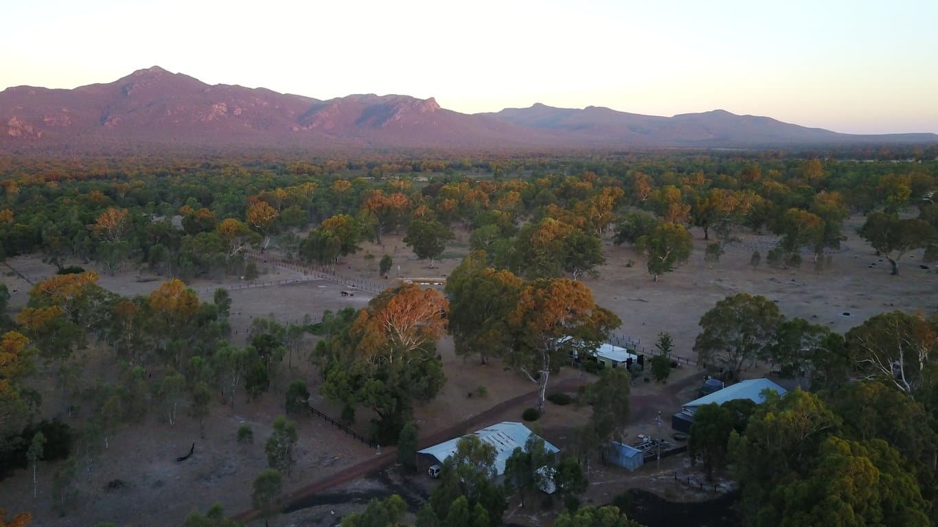 Farm Stay at Holiday with your horse! Accomodation option #1, Mooralla, VIC (photo 4)