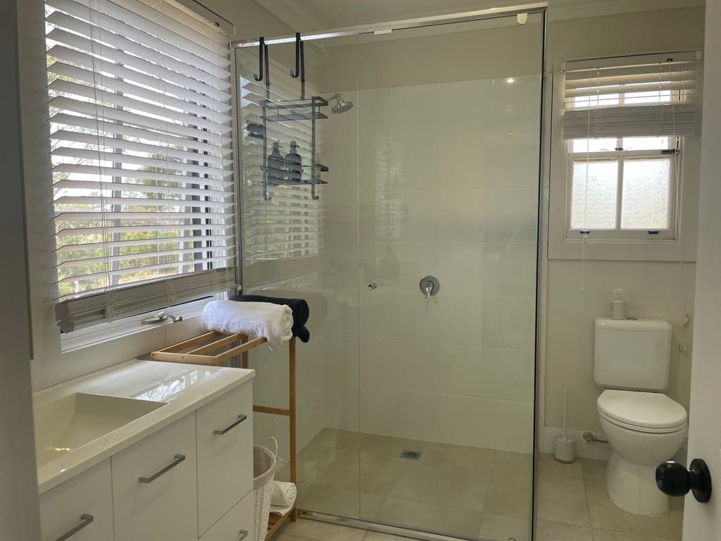 Farm stay with paddock and trails at the frontdoor, Balmoral, NSW (photo 8)