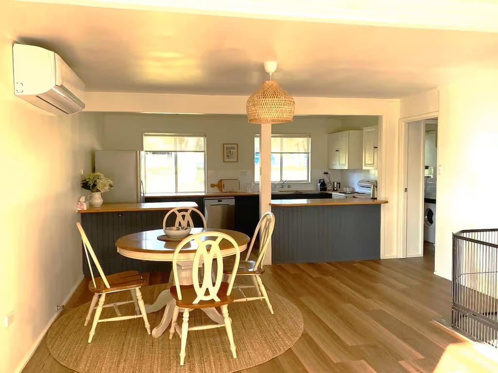 Farm Stay at Cosy Farm Cottage with room for your horses, Sutton Forest, NSW (photo 4)