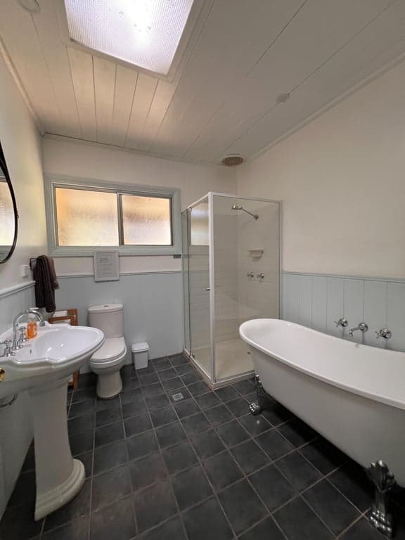 Farm Stay at Mulla Villa Farm with horse agistment, Wollombi, NSW (photo 4)