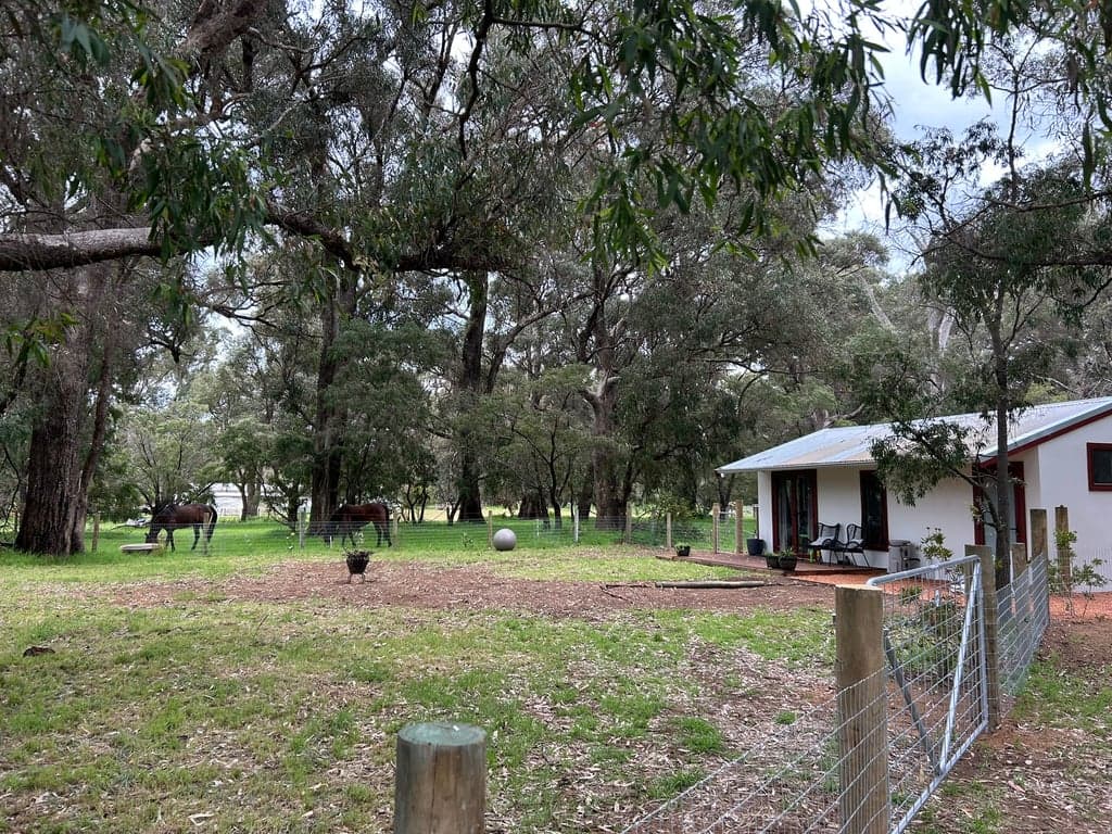 Farm Stay at Tuart Forest trails, & facilities amongst a peaceful setting, Stirling Estate, WA