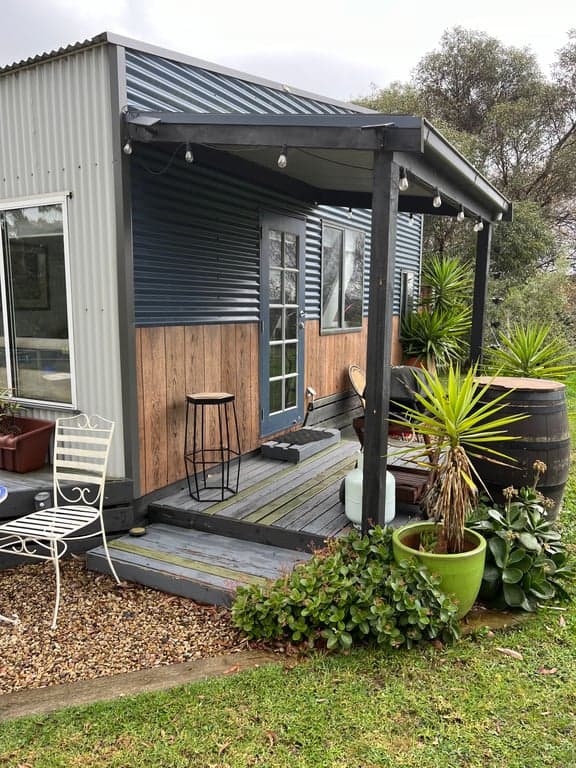 Farm Stay at Ride own horse on Great Southern Rail Trail and stay in Tiny, Nyora, VIC (photo 2)
