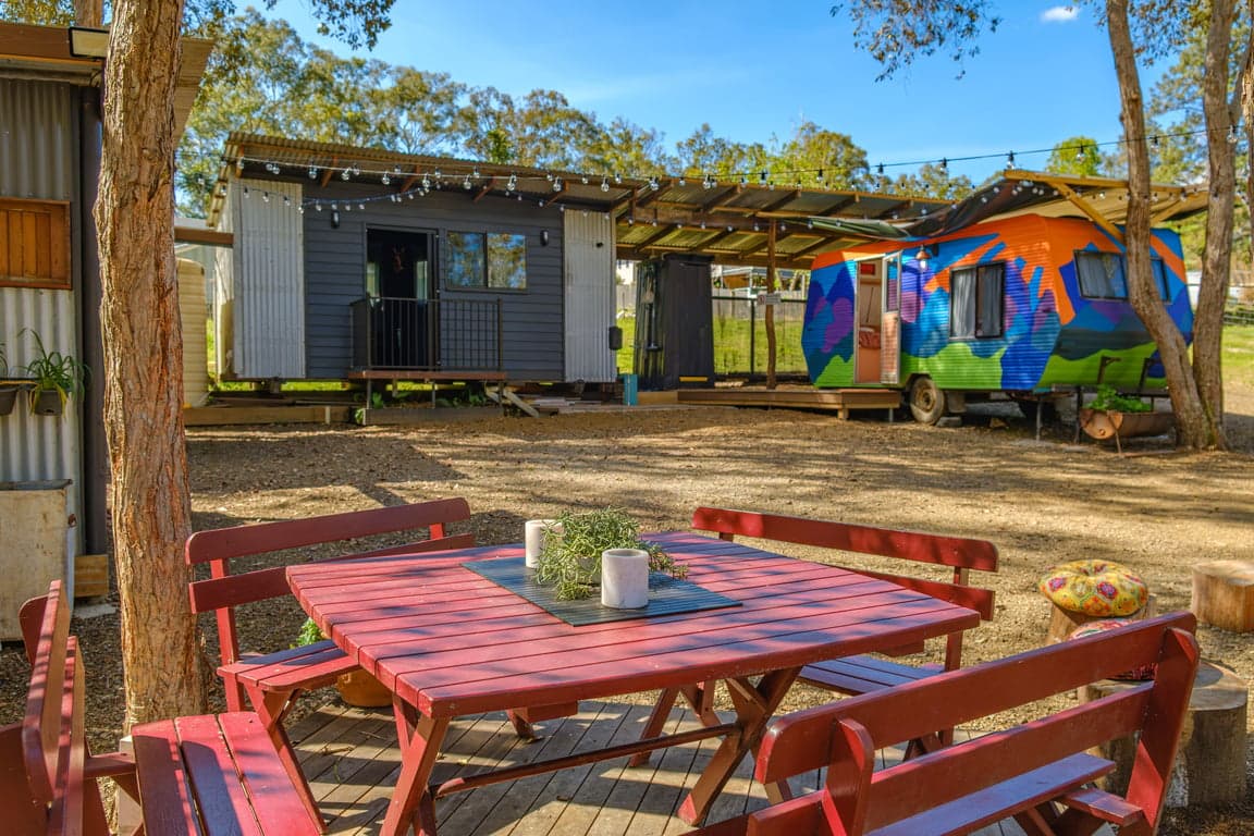 Farm Stay at Your bed & your horses mtr apart. No roughing it., Gheerulla, QLD