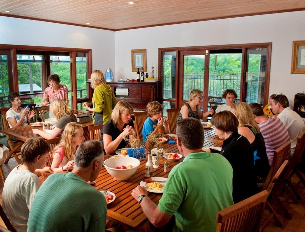 Farm Stay at Bilpin Country Lodge family accommodation in Blue Mtns NSW (photo 5)