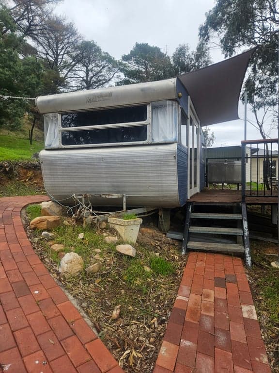 Farm Stay at Peaceful HorseStay Retreat in Happy Valley SA