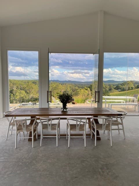 Off grid farmstay with views and luxurious accommodation, Wilsons Pocket, QLD