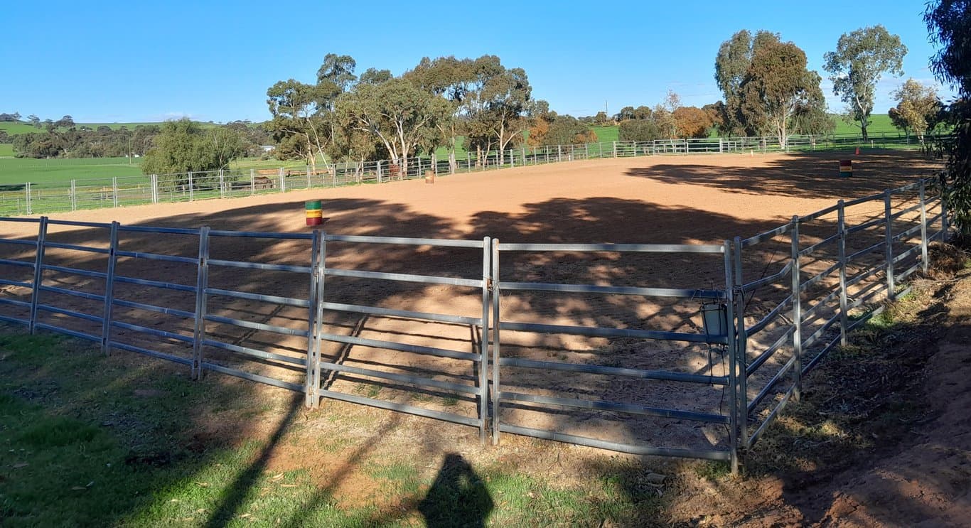 Overnight and short stays for you and your horse., Allendale North, SA (photo 4)